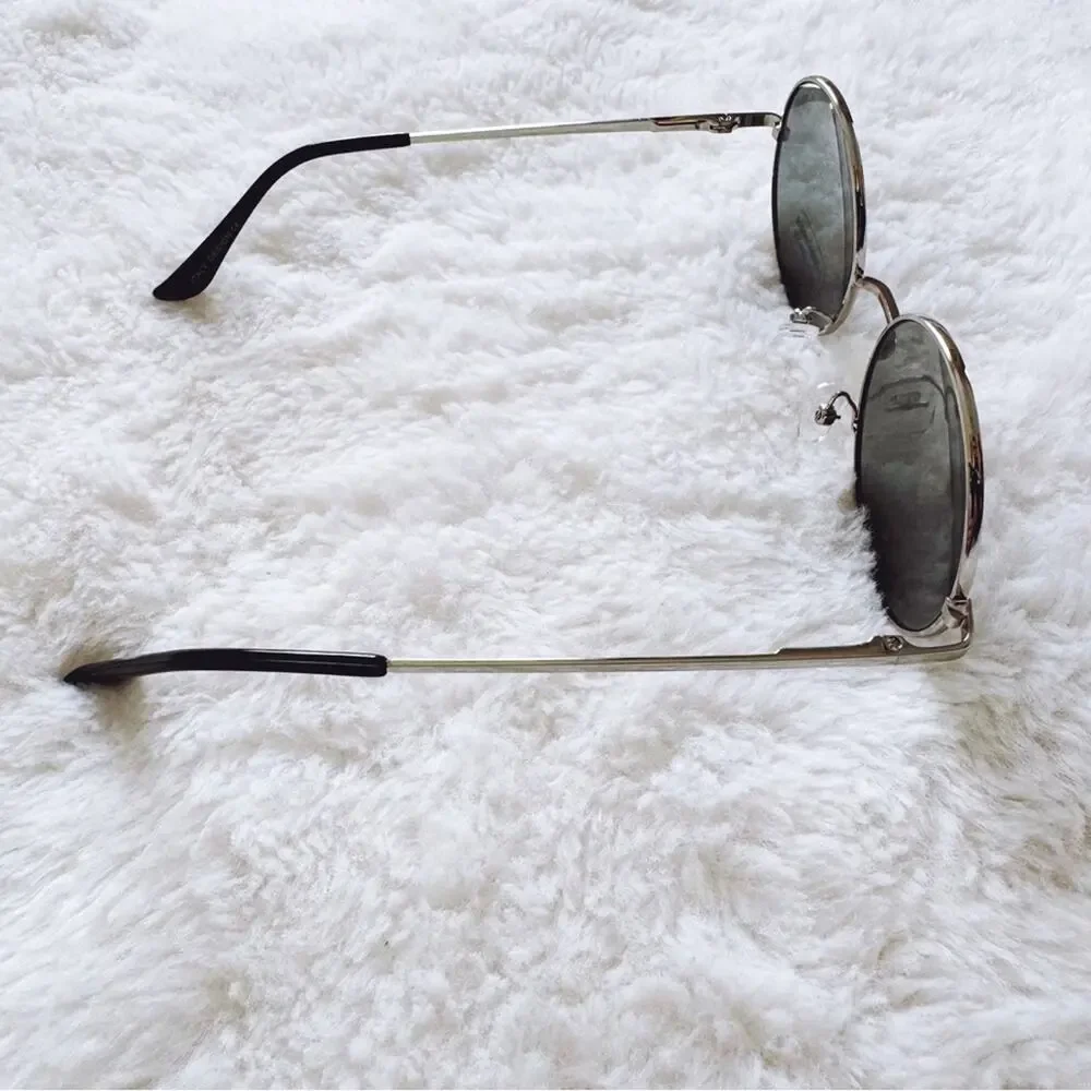 Stylens embrace timeless